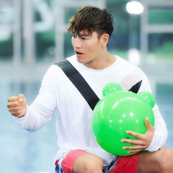 キム・ジョングクへのファンの愛が詰まった人気写真