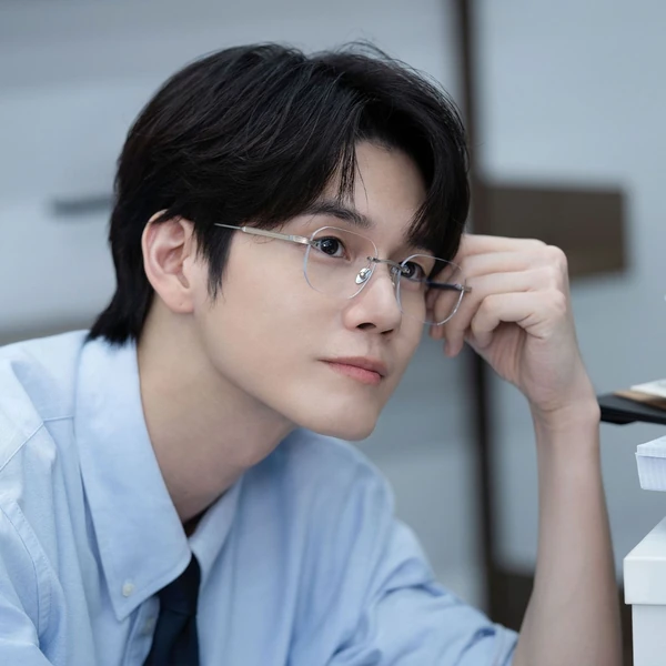 Popular photo full of fans’ love for Ong Seongwu