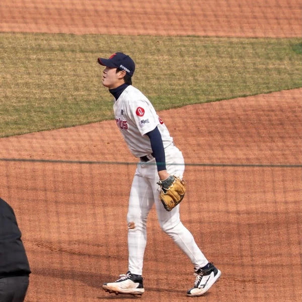 粉丝喜爱的Na Seungyeop人气头像照片