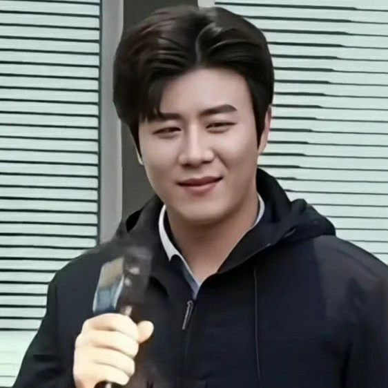 오늘 가장 사랑받은 진해성의 모습