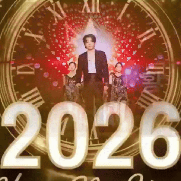 Popular photo full of fans’ love for Hwang Youngwoong