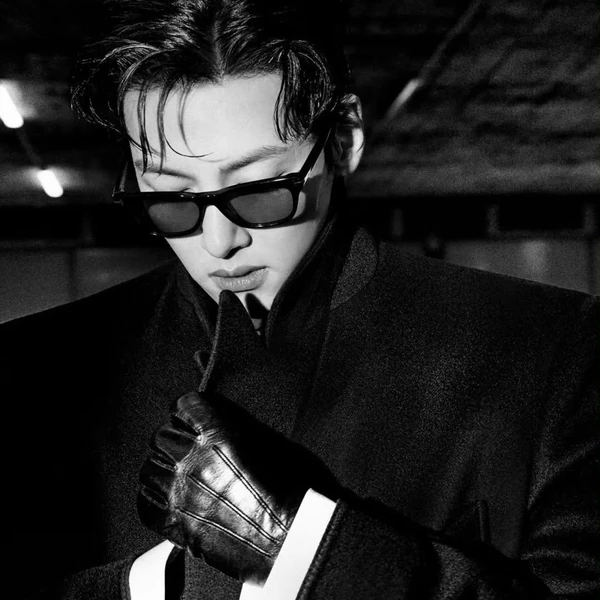 今天最受喜愛的池昌旭模樣