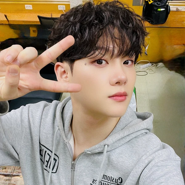 Popular photo full of fans’ love for Choi Jaemyeong