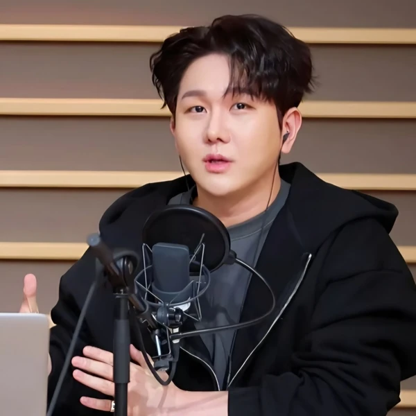 キム・スチャンへのファンの愛が詰まった人気写真