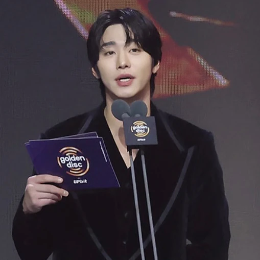 今日最も愛されたアン・ヒョソプの姿