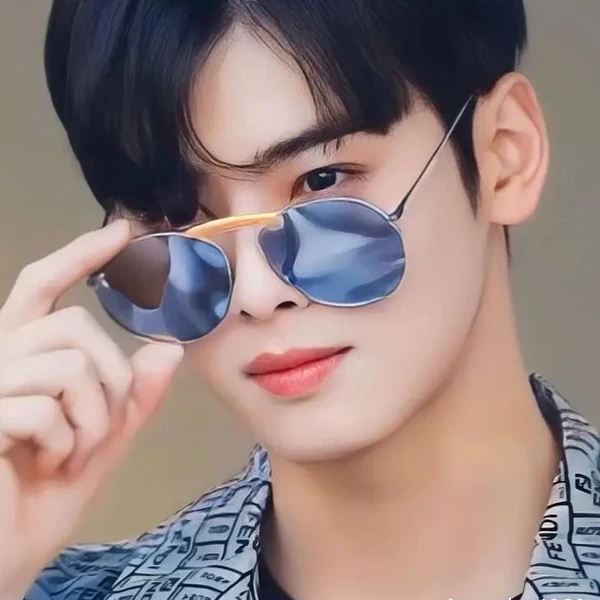 今天最受喜爱的车银优模样