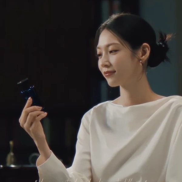 The most loved look of Gong Seungyeon today