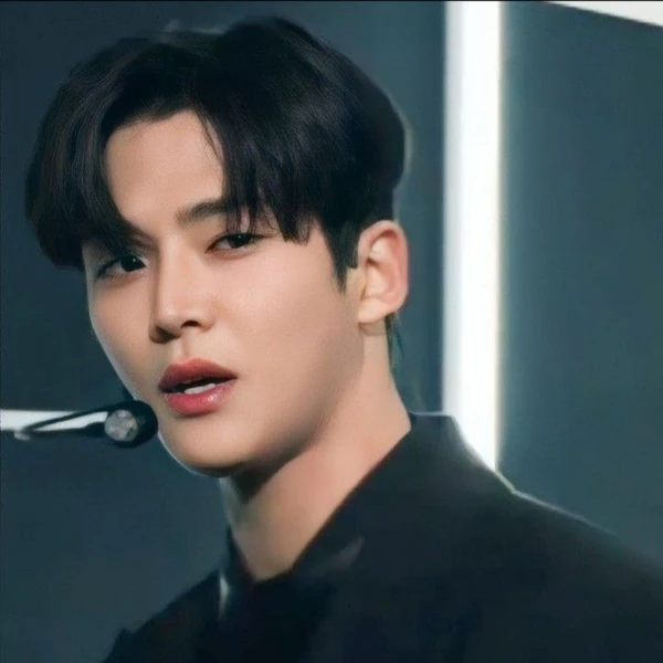 Momen terbaik Rowoon pilihan penggemar