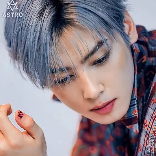 Top moment of Cha Eunwoo chosen by fans