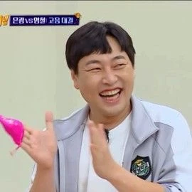 充满粉丝爱意的李陈镐人气照片