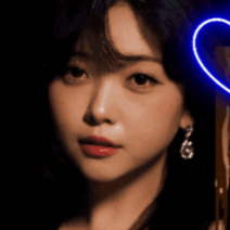 Popular photo full of fans’ love for YOYOMI