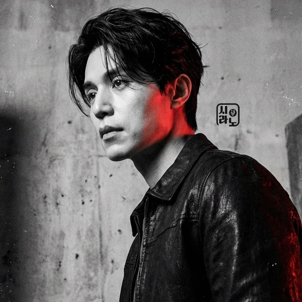 Popular photo full of fans’ love for Lee Dongwook