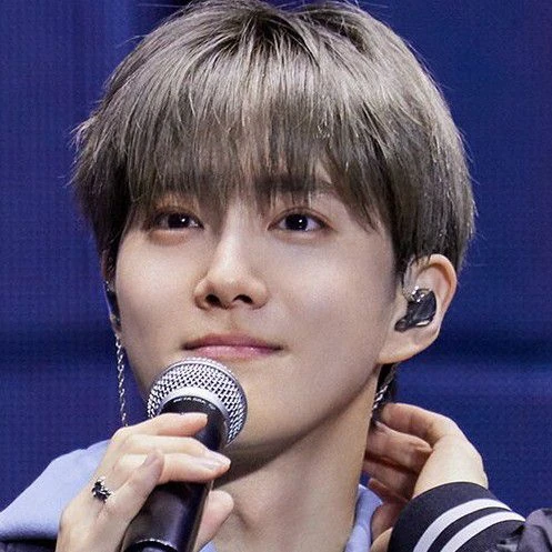 充滿粉絲愛的Suho人氣照片