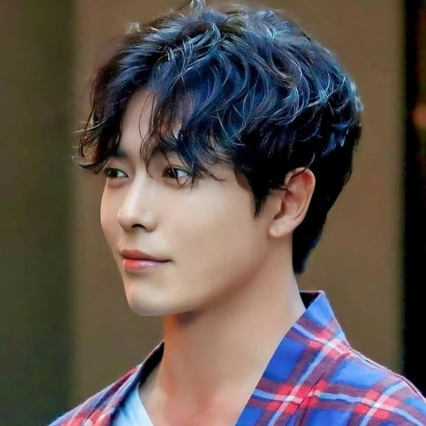 Popular photo full of fans’ love for Kim Jaewook