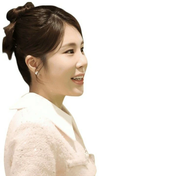 今天最受喜愛的金韶宥模樣