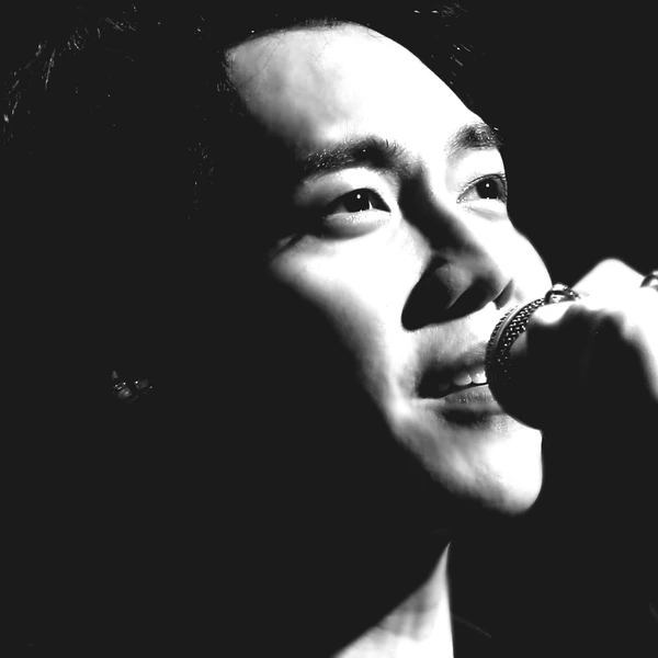 イ・スンギへのファンの愛が詰まった人気写真