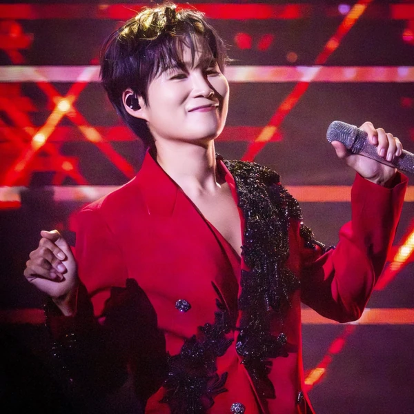 Penampilan Kim Heejae yang paling disukai hari ini