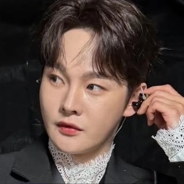 充满粉丝爱意的朴瑞镇人气照片