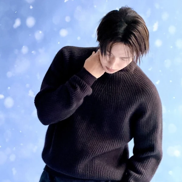 The most loved look of Yim Siwan today