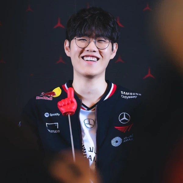 Popular profile photo of Oner loved by fans