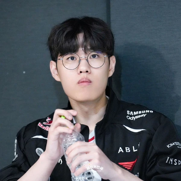 Popular profile photo of Oner loved by fans