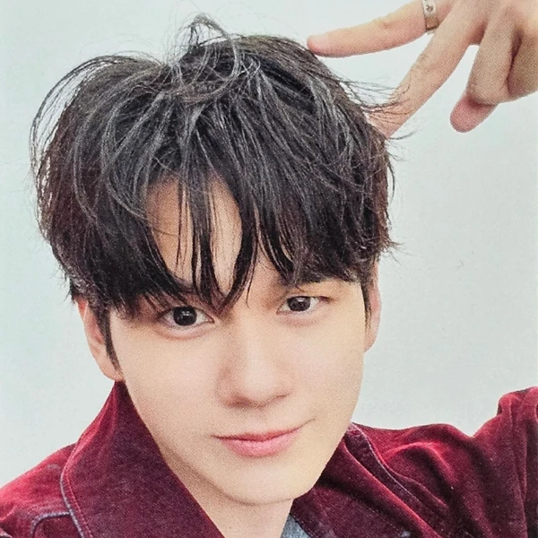 今天最受喜愛的邕聖祐模樣