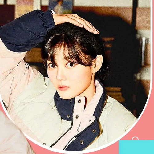 Popular photo full of fans’ love for Kim Youjung