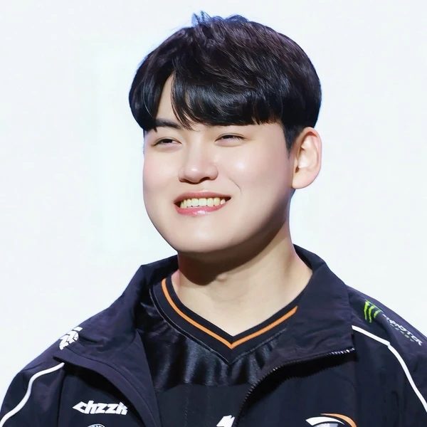 Momen terbaik Gumayusi pilihan fandom