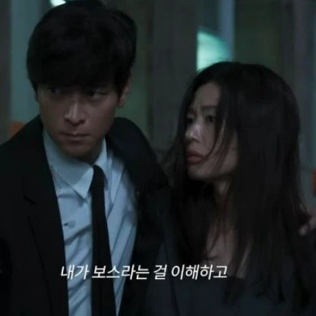 Popular photo full of fans’ love for Kang Dongwon