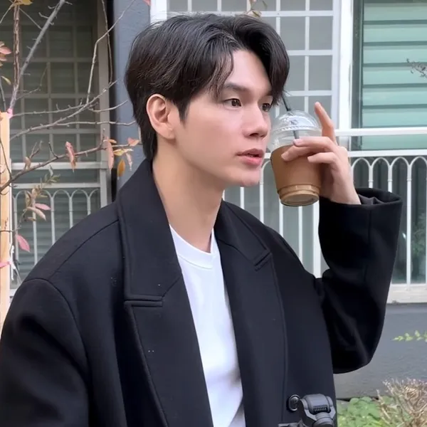 充滿粉絲愛的邕聖祐人氣照片