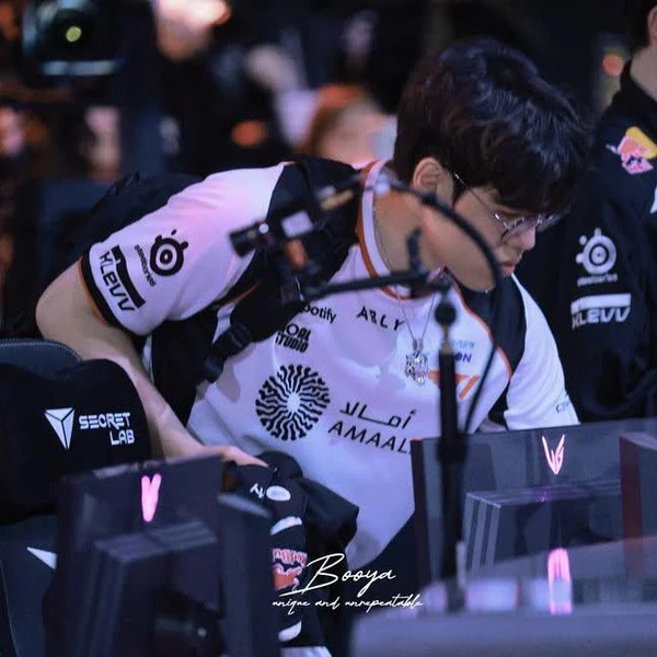 Foto utama yang menunjukkan pesona Oner