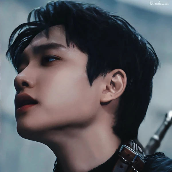 充满粉丝爱意的都暻秀 (D.O.)人气照片