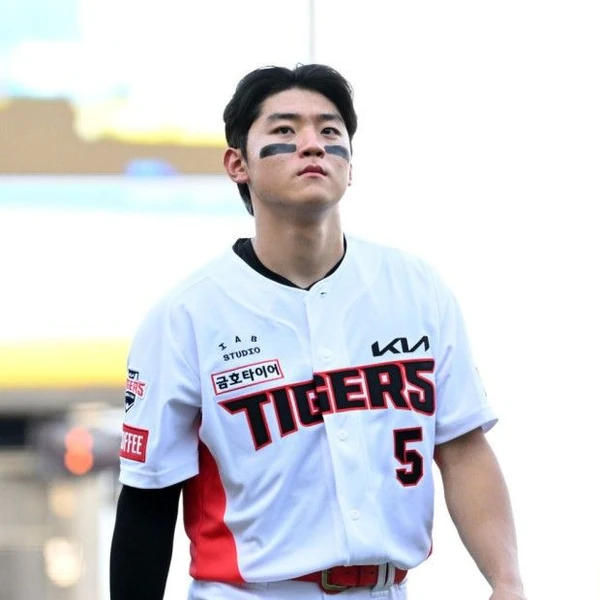 Representative photo of Kim Doyoung showing their charm