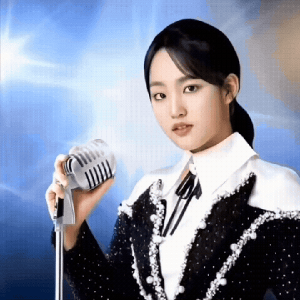 Foto populer Kim Taeyeon yang penuh cinta dari penggemar