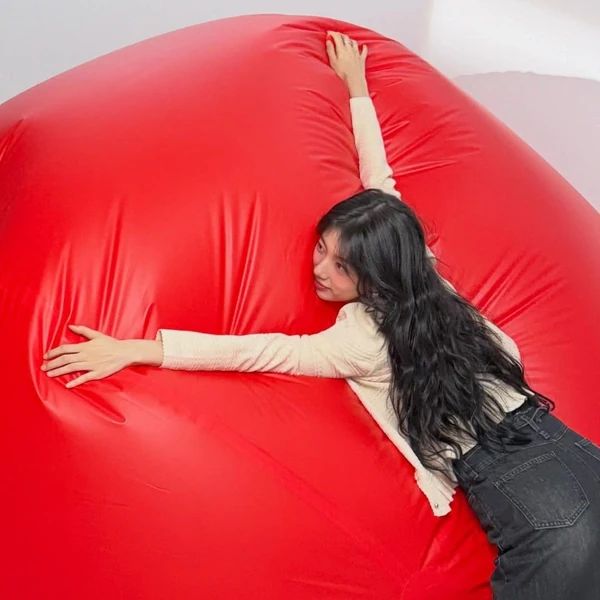 今天最受喜愛的裴秀智模樣