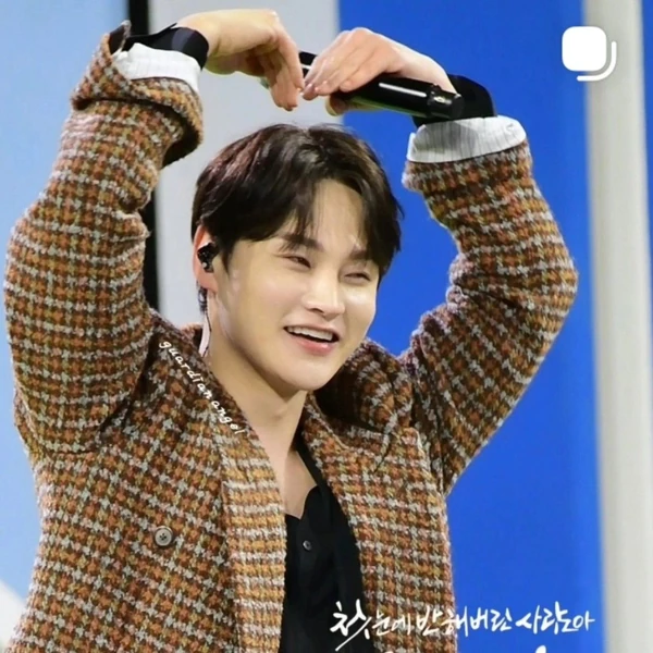 박서진 팬심 가득한 인기 사진