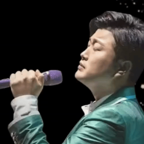 今天最受喜愛的金浩中模樣