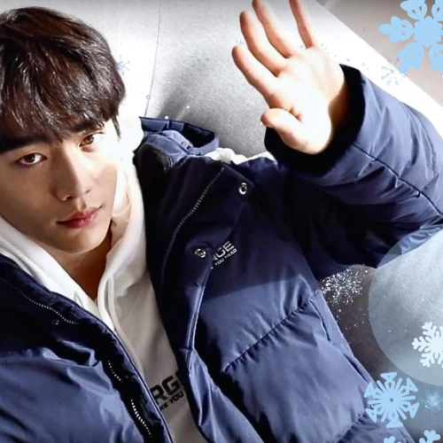 Popular photo full of fans’ love for Seo Kangjoon