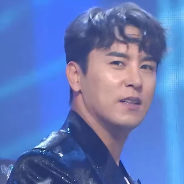 充滿粉絲愛的張民好人氣照片