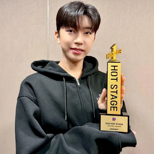 イム・ヨンウンへのファンの愛が詰まった人気写真