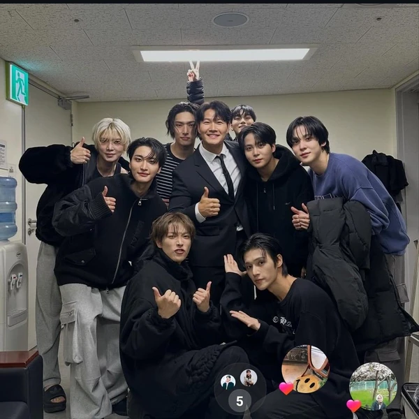 今天最受喜爱的金钟国模样