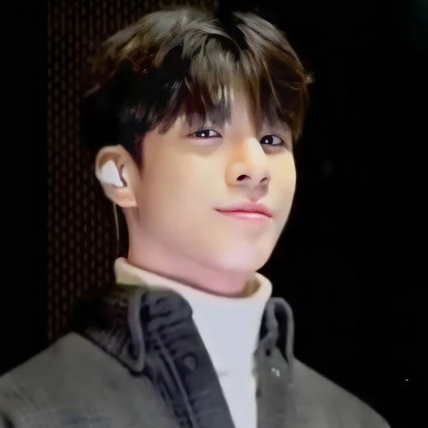 充滿粉絲愛的鄭東元人氣照片