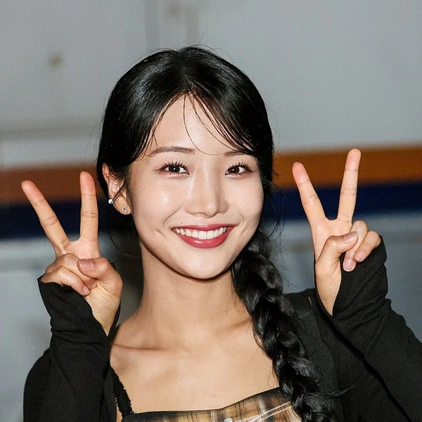 Top moment of Kim Soyeon (2004) chosen by fans