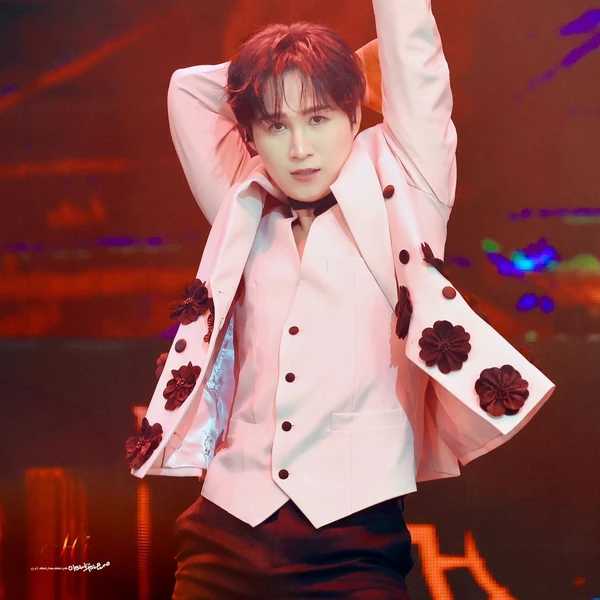 粉丝选出的金熙栽最佳瞬间