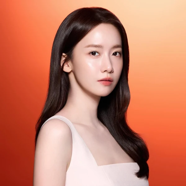 Popular photo full of fans’ love for Yoona