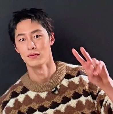 充满粉丝爱意的李在旭人气照片