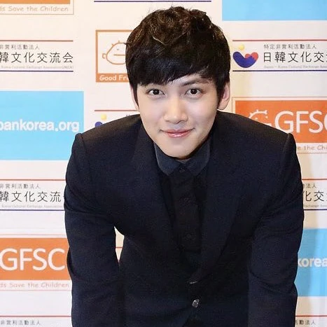 チ・チャンウクへのファンの愛が詰まった人気写真