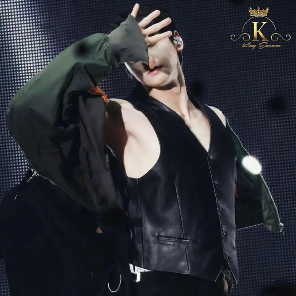 充满粉丝爱意的车银优人气照片