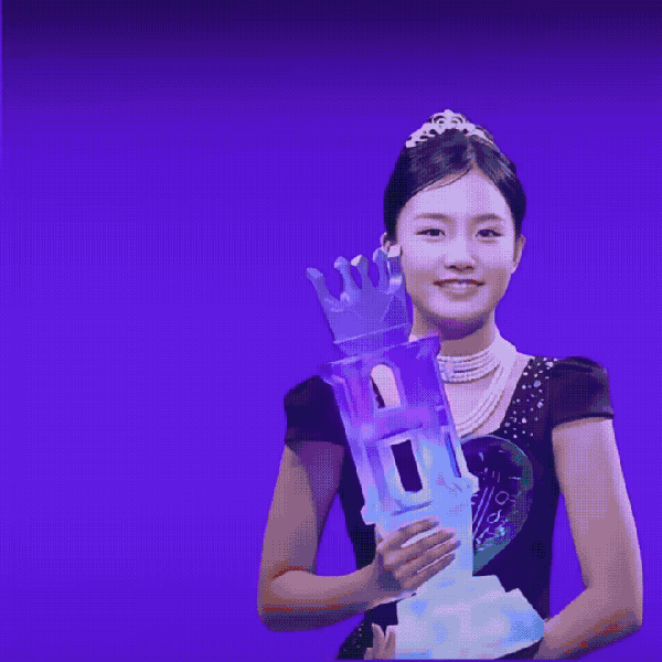 오늘 가장 사랑받은 김태연의 모습