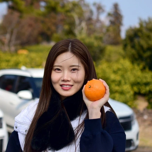 Top moment of Bae Ahyeon chosen by fans